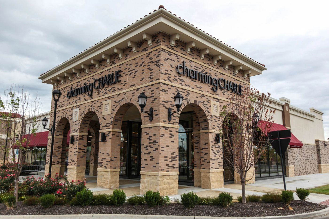 Thin brick veneer on a commercial building exterior